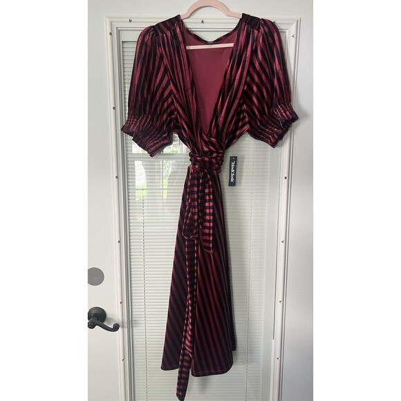 ModCloth Victorian Velvet Striped Midi Wrap Dress Women’s Size 3X Burgundy NWT - Picture 3 of 8
